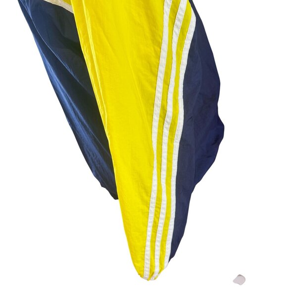 Vintage Adidas 3-Stripes Windbreaker Jacket – Yellow & Navy - Picture 4 of 6
